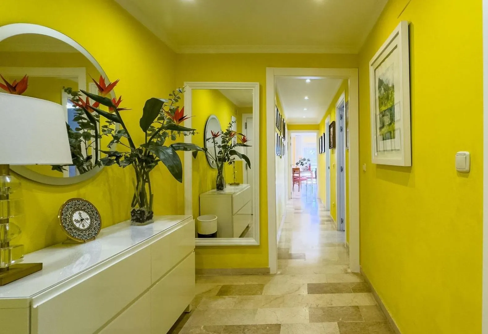 Spacious Two Bedroom Apartment In Marbella Centre